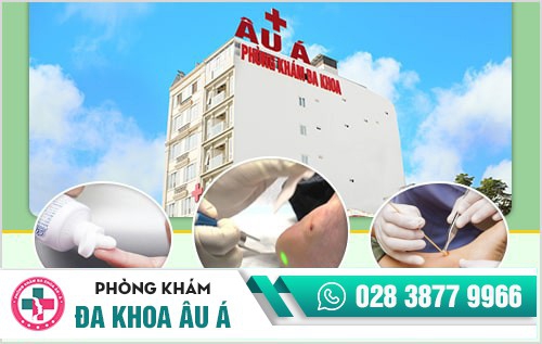 Dấu hiệu bị mụn nhọt tay, chân