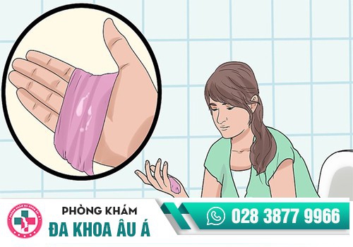 HUYẾT TRẮNG VÓN CỤC CẢNH BÁO BỆNH GÌ?